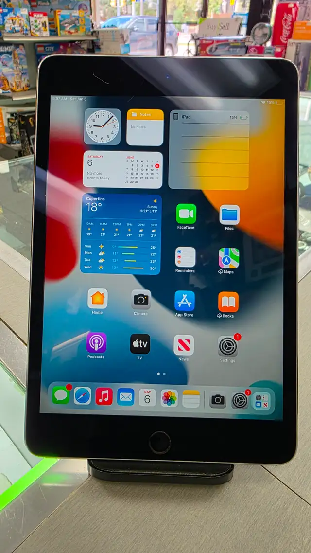 Apple iPad Mini 4th Gen - 16GB