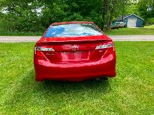 2014 Toyota Camry SE. 72, 908 km - Photo 2