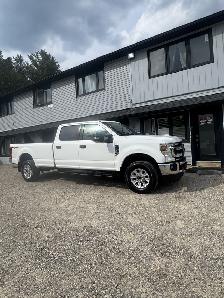 2022 Ford Super Duty F-350 SRW CREW CAB 8 FT BOX — CERTIFIED — 4 - Photo 2