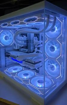 PC GAMING Blanc Ryzen 5 9600X RTX 3080 10Go 32Go DDR5 500Go NVMe