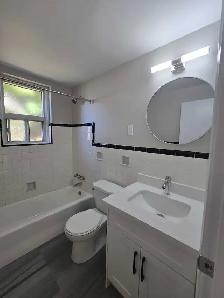 Bachelor apartment available July 1st! - Photo 8