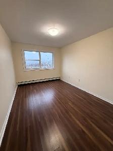 Beautiful Reno 1BR - 7 Mandaville Unit 6 - Sept 3rd - Heat & Pkg - Photo 2