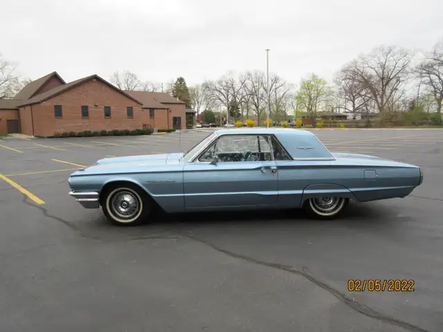1964 Thunderbird 390