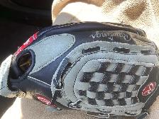 RAWLINGS 13 and 1/2 inch Ball Glove. NEW - Photo 2