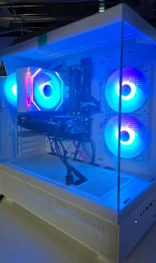 PC Gamer RGB Blanc i7-4770S RX 580 8Go – 32Go RAM – SSD 512Go - Photo 3