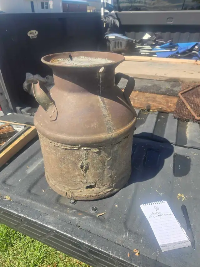 Milk churn