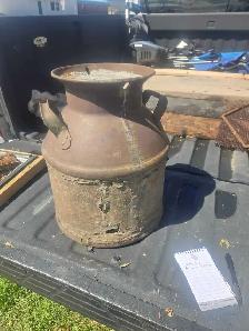 Milk churn