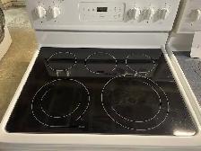 Cuisinière blanche vitrocéramique convection Frigidaire - Photo 2