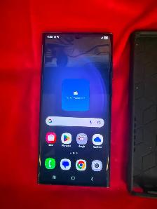 Samsung S23 Ultra Phone w Case~256 gigs
