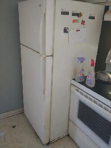 Réfrigérateur Inglis blanc – Fonctionnel – 100$ - Photo 4