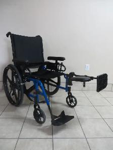 Wheelchair - Photo 2