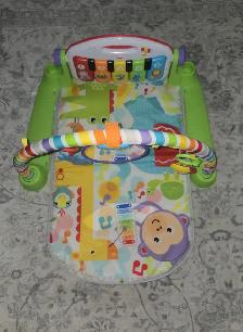 Fisher-Price Baby Playmat Deluxe Kick & Play Piano Gym - Photo 3