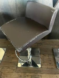 Four stools, adjustable height, free - Photo 4