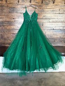 Graduation/ Prom / Bridesmaid Dress - Photo 2