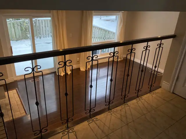 Spacious 3 bedroom townhouse in North York for rent