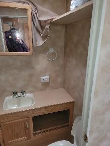 2003 keystone hornet fifth wheel - Photo 4