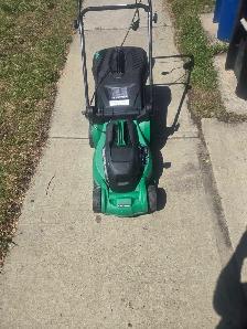 Electric lawnmower