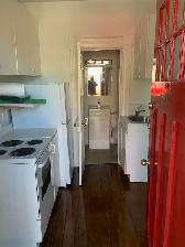ONE BEDROOM  BOOTH AND GLADSTONE - Photo 3