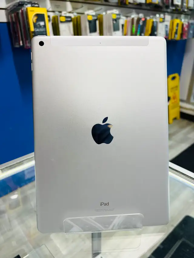 iPad 9th Gen 256gb Wifi   Cellular (Store Warranty)