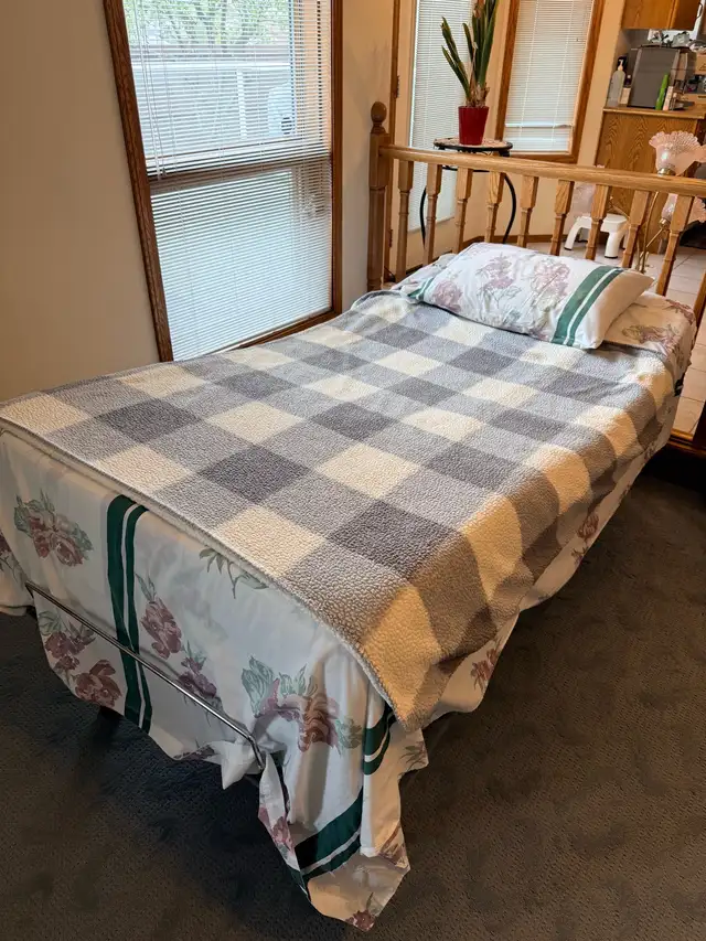 Adjustable Twin Bed Frame