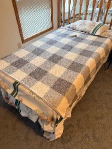 Adjustable Twin Bed Frame - Photo 4