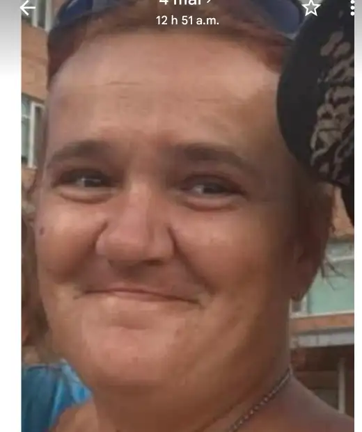 Allo je mapelle Thérèse je cherche homme pour plaisir charnel. J