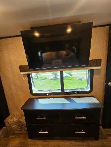 Jayco North Point Fifth Wheel 37' - Photo 10