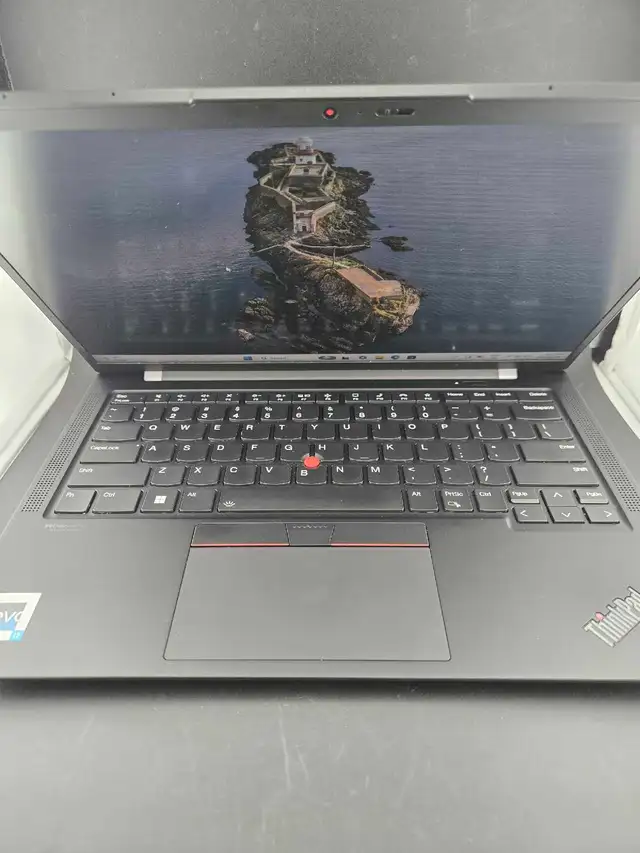 Lenovo ThinkPad X1 Carbon Gen 10