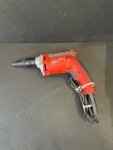MILWAUKEE SCREW DRIVER 6742-20