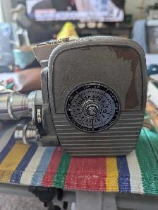 antique movie camera - Photo 3