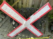Large Railway Crossing Sign ! - Photo 2