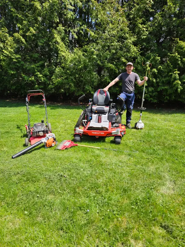 Lawn Mowing Services | Peterborough & Surrounding Areas