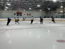Hockey Skaters Wanted. Reffed Games!