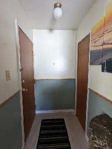 209 Prince St #4 - 2BR West, Clean and Bright, Backyard - Photo 4