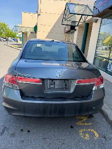 2011  Honda Accord EXL - Photo 4