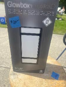 Outside lights - Photo 2