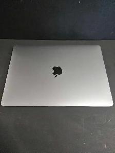 2020 M1 Macbook Pro 8GB/256GB - Photo 2