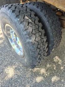 1999 F350 dually 4X4 manual truck - Photo 3