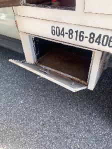 2006 Ford F-550 - Photo 5