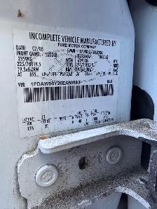 2006 Ford F-550 - Photo 9