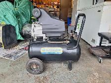 11 gallon air compressor for sale ,$100