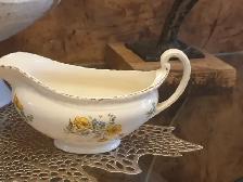 Johnson Bros. England Gravy Boat Old English Staffordshire - Photo 2