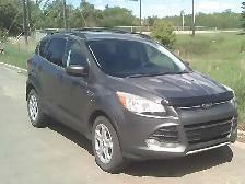 2014 Ford Escape AWD (very low klms)