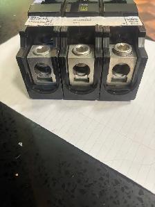 150 Amp 3 phase breaker QOB3150VH - Photo 3