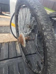 bike parts - Photo 3