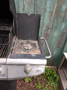 FREE     6 burner bbq BRINKMAN - Photo 3