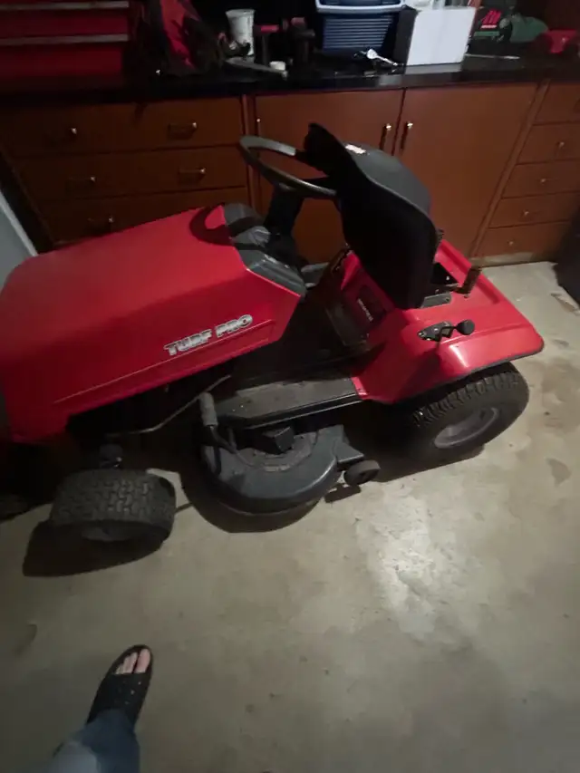 Turf pro riding lawn mower