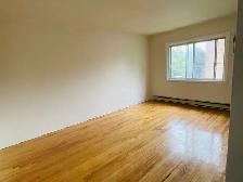 St Laurent duplex 5 1/2 room - Photo 6