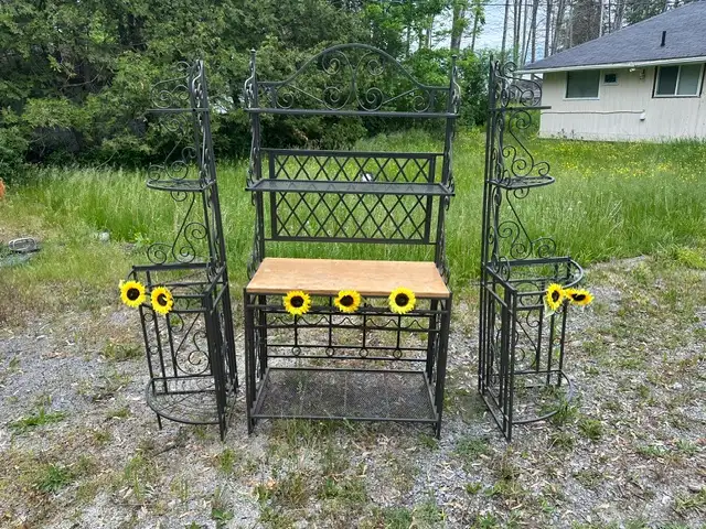 Baker's Rack