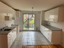 4 1/2 Rosemont – 2 Balcons – Premier Étage – TRIPLEX